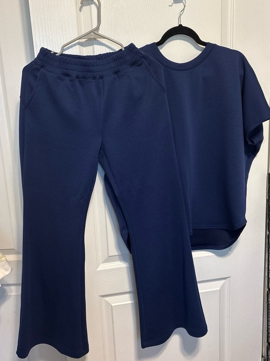 Dear Scarlett Pants - Women's Navy Wide-Leg Track Pants - Unbranded